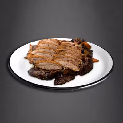 Knusprige Ente mit Bambus, Morcheln, Champignons und Spargel